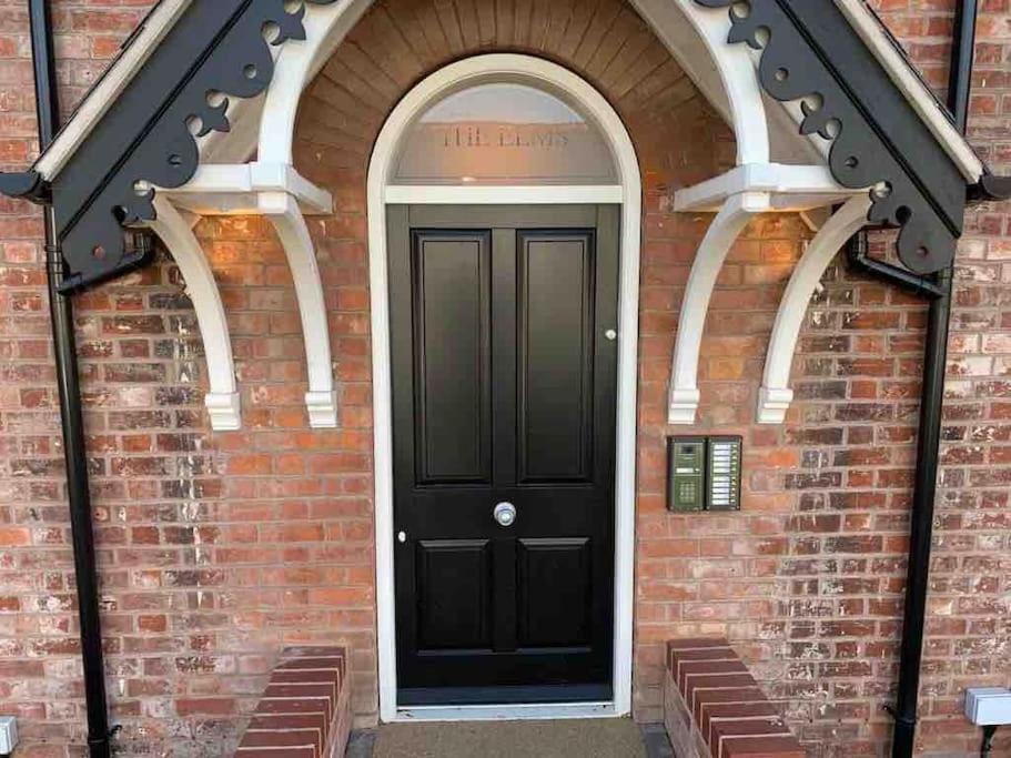 Boutique Luxury Apartment, High St, Henley-In-Arden Henley-in-Arden Exterior foto